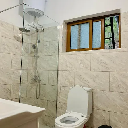 Gimi * Gjirokastër