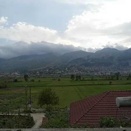 Vila Gimi Gjirokastër
