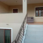 Gimi Villa